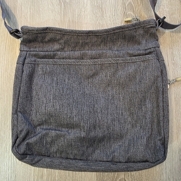 L.L. Bean Boundless Expandable Crossbody Bag Purse Tote 10 X 10 - Picture 3 of 8